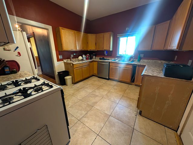 18 Clark Avenue, Johnson, VT 05656