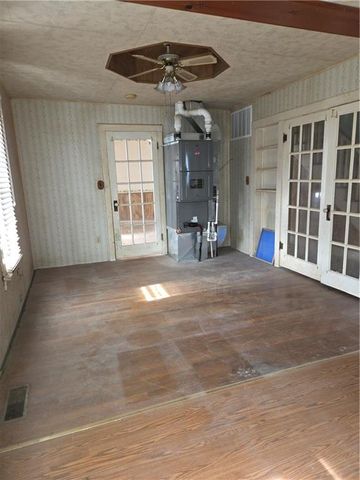 400 Parker Avenue, Osawatomie, KS 66064