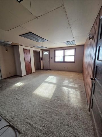 400 Parker Avenue, Osawatomie, KS 66064