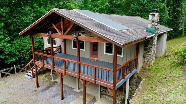 16 Turtle Dove Trail, Burnsville, NC 28714