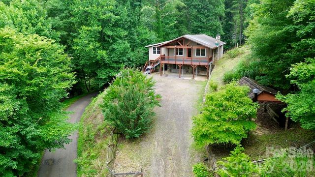 16 Turtle Dove Trail, Burnsville, NC 28714