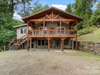 16 Turtle Dove Trail, Burnsville, NC 28714