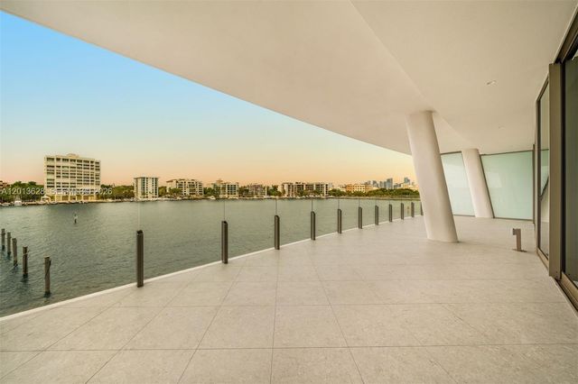 5 Grove Isle Drive S302, Coconut Grove, FL 33133