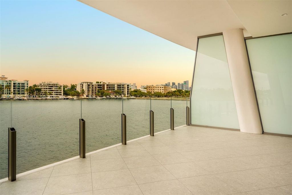 5 Grove Isle Drive S302, Coconut Grove, FL 33133