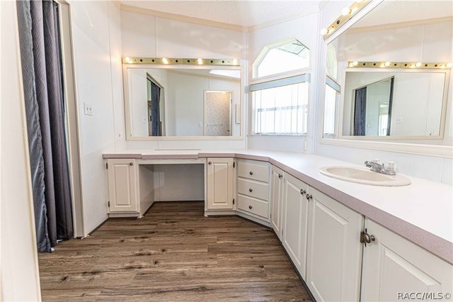 5217 Cambridge Court, Wildwood, FL 34785