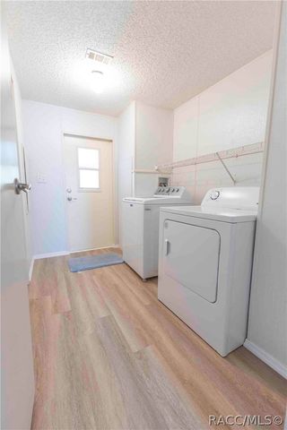 5217 Cambridge Court, Wildwood, FL 34785