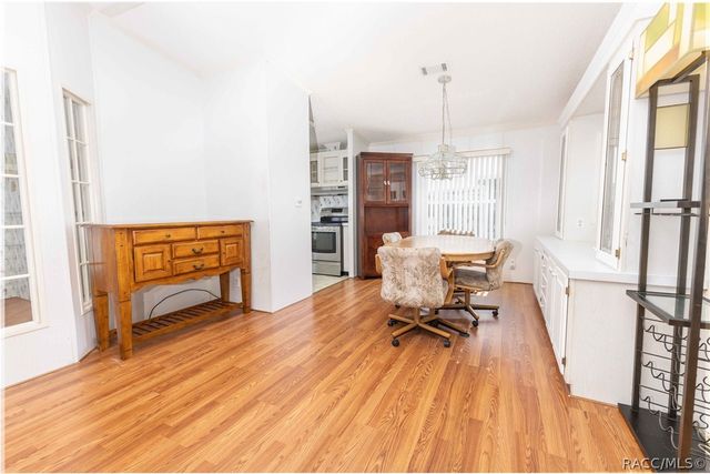 5217 Cambridge Court, Wildwood, FL 34785