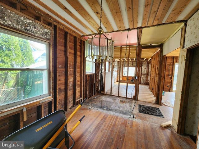 6308 BEECHWOOD RD, Baltimore, MD 21239