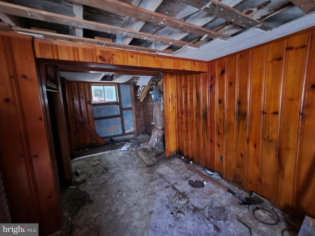 6308 BEECHWOOD RD, Baltimore, MD 21239