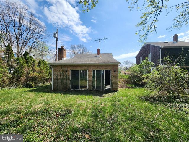 6308 BEECHWOOD RD, Baltimore, MD 21239
