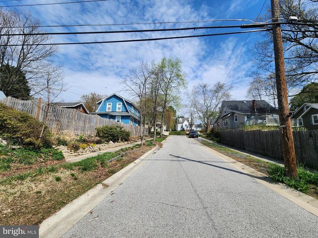 6308 BEECHWOOD RD, Baltimore, MD 21239