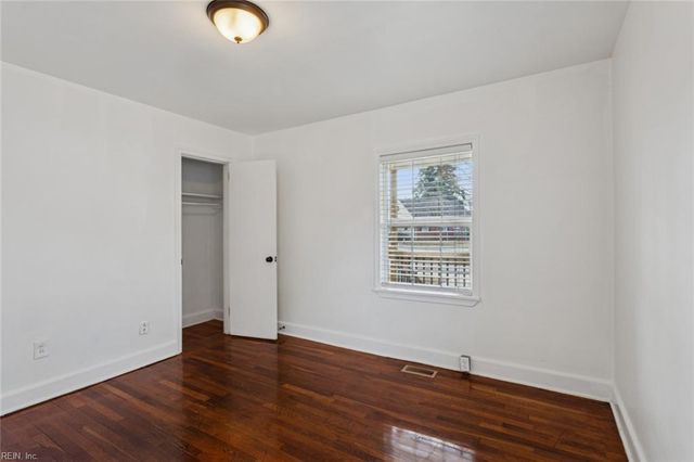 1152 Orcutt AVE, Newport News, VA 23607