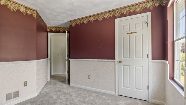 66 Hunters Crossing Drive, Coventry, RI 02816