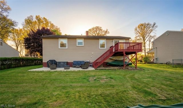 2220 Elm Trace Street, Austintown, OH 44515