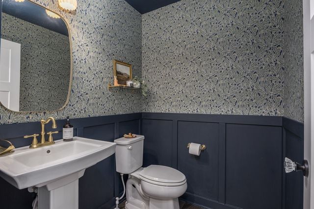 5012 Great Falls Ct, College Grove, TN 37046