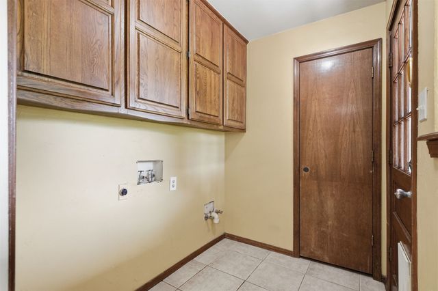 8370 S 157th West Avenue, Sapulpa, OK 74066