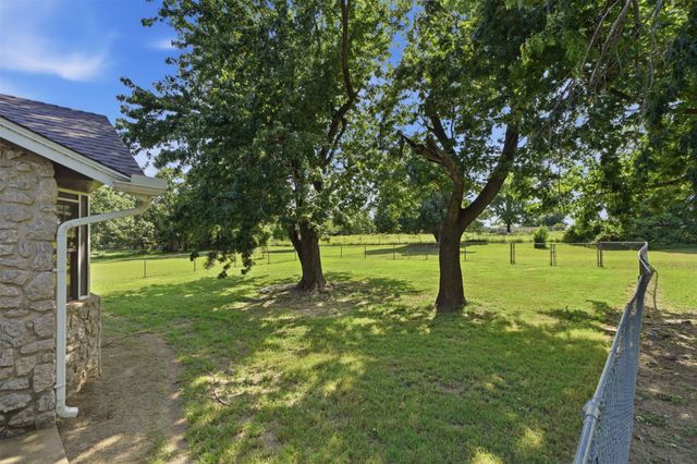 8370 S 157th West Avenue, Sapulpa, OK 74066