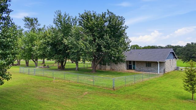 8370 S 157th West Avenue, Sapulpa, OK 74066