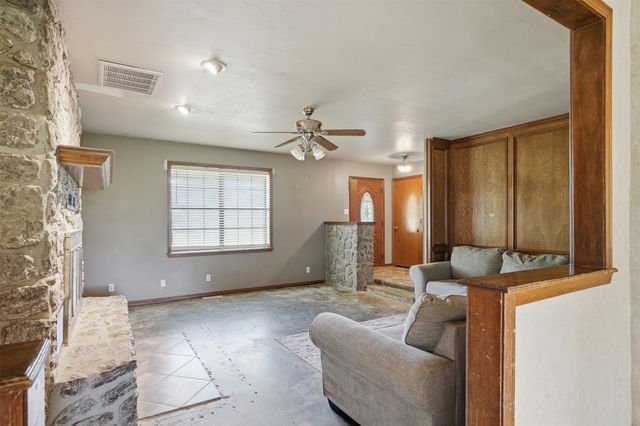 8370 S 157th West Avenue, Sapulpa, OK 74066