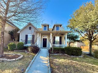 98 W Montfair Boulevard, The Woodlands, TX 77382