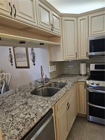 9610 Green Cypress LN 2, Fort Myers, FL 33905