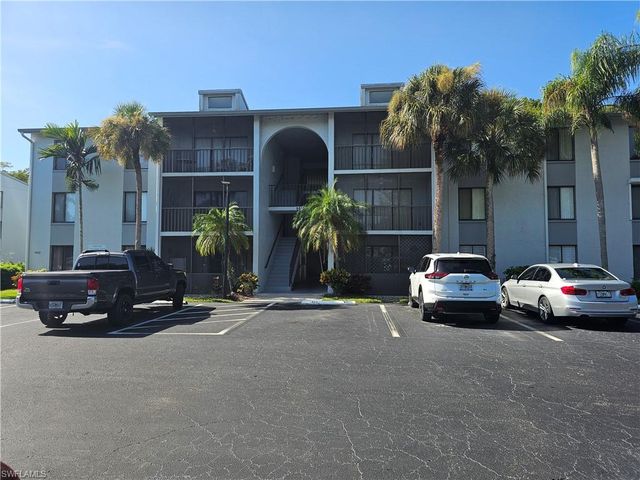 9610 Green Cypress LN 2, Fort Myers, FL 33905