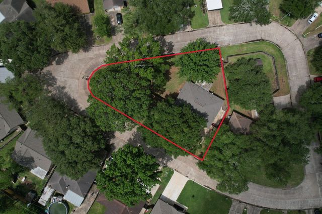 3930 Tumbleweed Lane, Baytown, TX 77521