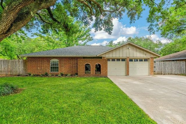 3930 Tumbleweed Lane, Baytown, TX 77521