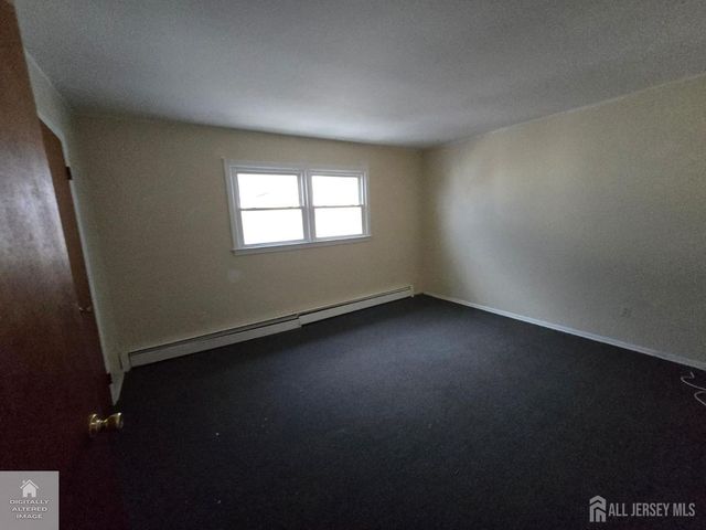 60 Glenn Drive 2, Keasbey, NJ 07095