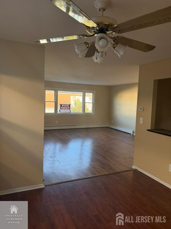 60 Glenn Drive 2, Keasbey, NJ 07095
