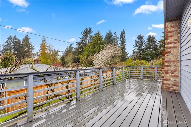 8505 236th Street SW, Edmonds, WA 98026