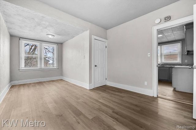 13300 La Salle Boulevard, Detroit, MI 48238