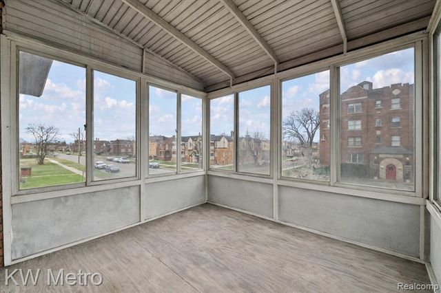 13300 La Salle Boulevard, Detroit, MI 48238