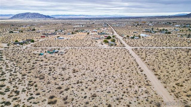 1260 N Sage Ave, Landers, CA 92285