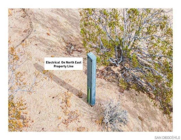 1260 N Sage Ave, Landers, CA 92285