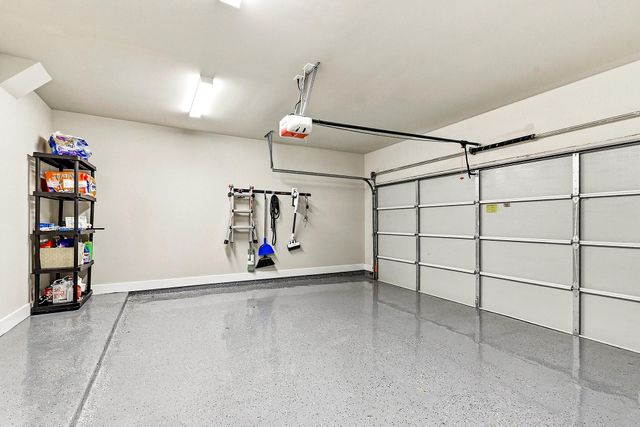 1329 Buescher Drive, Houston, TX 77043