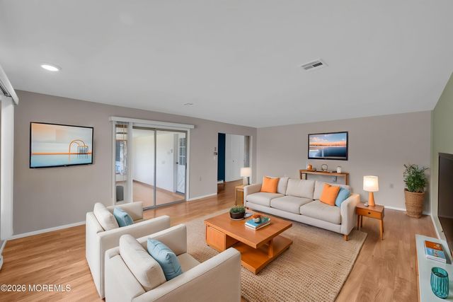 588A Lake Point Drive 100A, Lakewood, NJ 08701