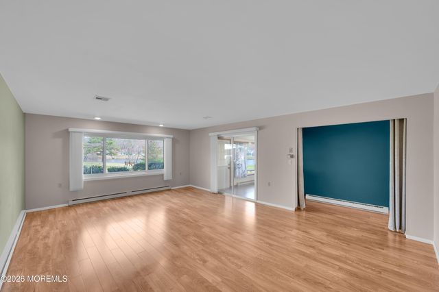 588A Lake Point Drive 100A, Lakewood, NJ 08701