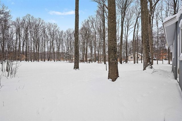 15390 Baldwin Street, West Olive, MI 49460