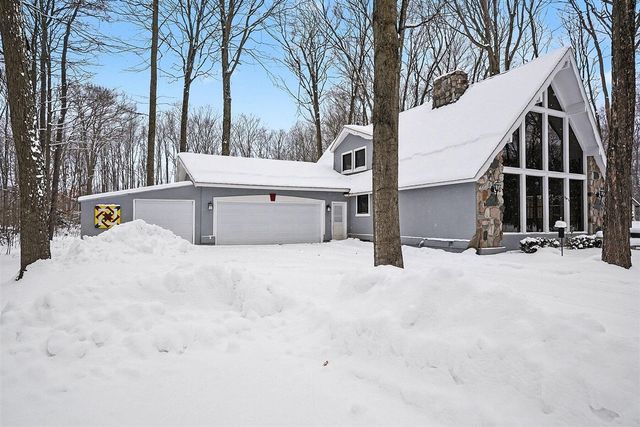 15390 Baldwin Street, West Olive, MI 49460