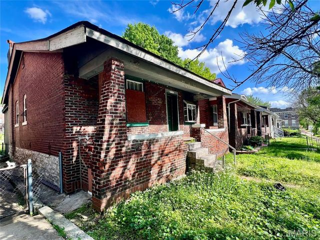 4240 California Avenue, St Louis, MO 63111