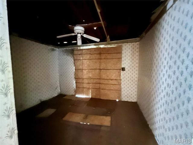 4240 California Avenue, St Louis, MO 63111