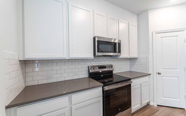 500 Municipal DR 601, Leander, TX 78641