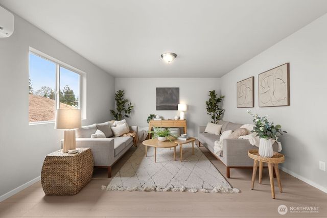 4450 74TH Drive NE, Marysville, WA 98270