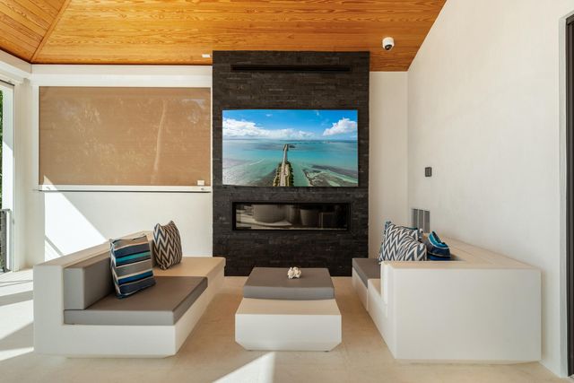 87429 Old Highway, Plantation Key, FL 33036