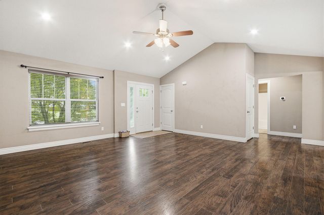 2600 QUARTZ LN, Columbia, MO 65202