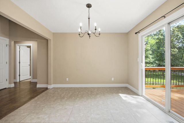 2600 QUARTZ LN, Columbia, MO 65202