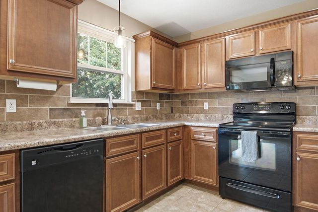2600 QUARTZ LN, Columbia, MO 65202