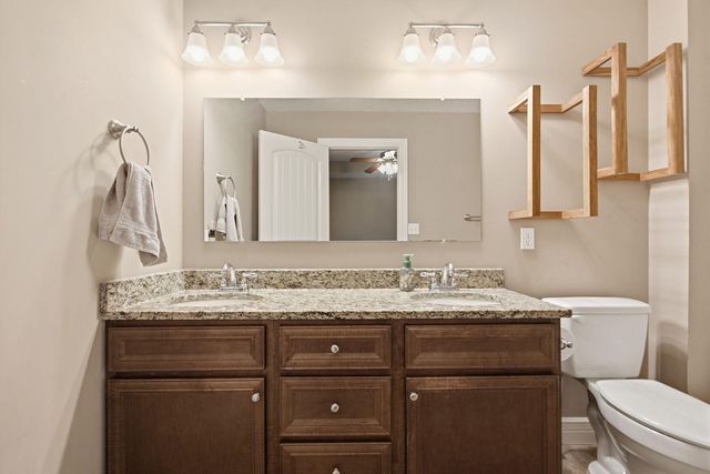 2600 QUARTZ LN, Columbia, MO 65202