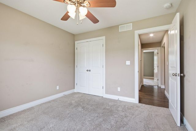 2600 QUARTZ LN, Columbia, MO 65202